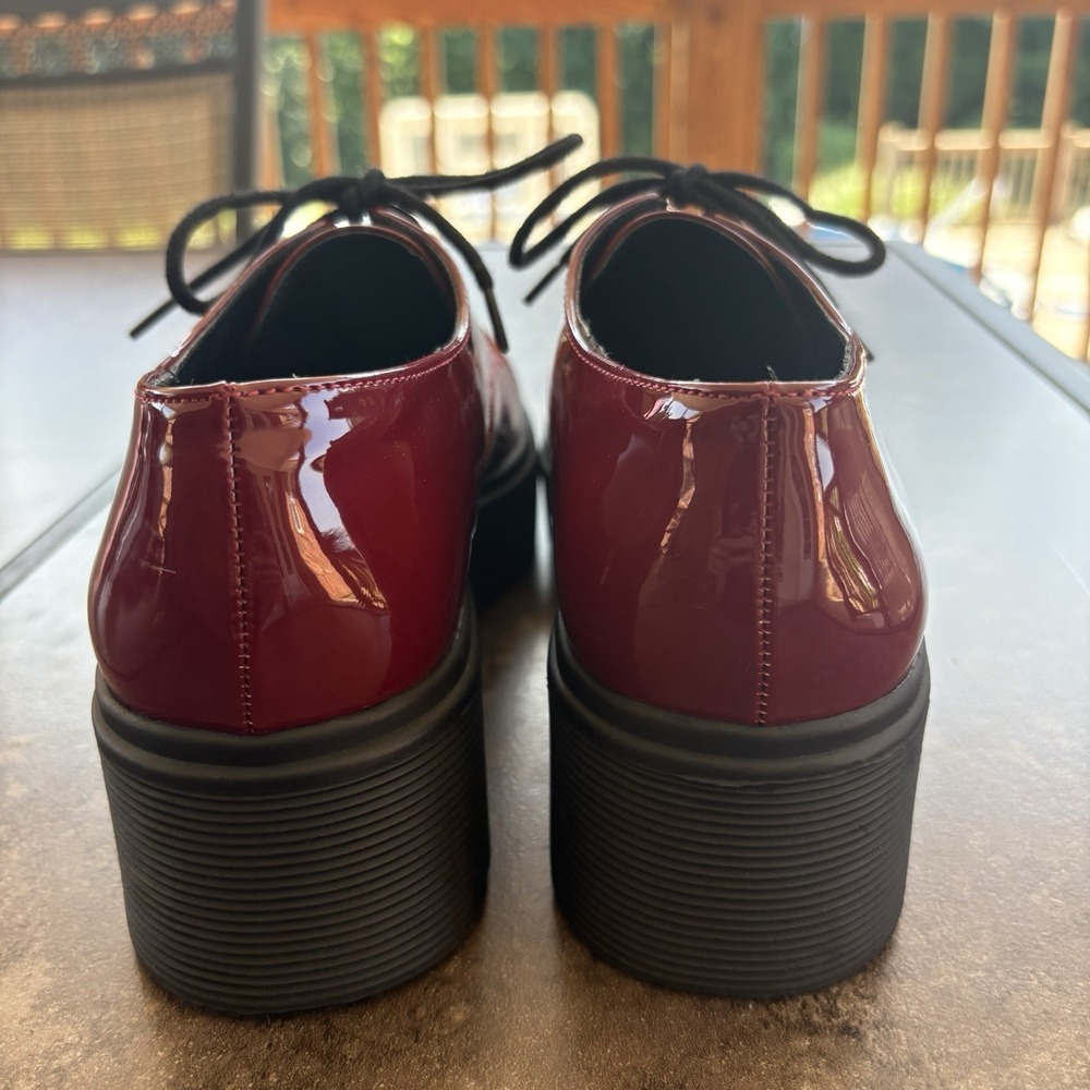 Forever 21 Patent Leather Chunky Oxford Glossy Platform Shoes Size 9 Red Wine - Picture 4 of 9